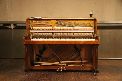 アップライトピアノ - 【三軒茶屋】グレープフルーツムーン 多目的イベントスペースの設備の写真