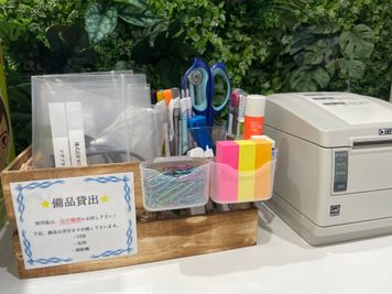 BIZcomfort神戸元町 最大14名用セミナールームの設備の写真