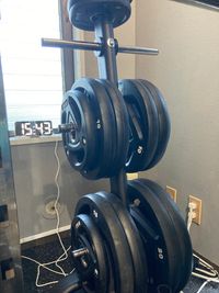 ウエイトは１４２.5kgまで取り揃えております - Rental gym BIG トレーニングルーム兼スペースの設備の写真