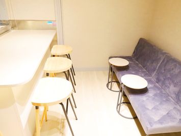 LEAD conference 北千住 Room Bの室内の写真