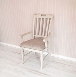 アンティーク風チェア - 瞬間の連続 / 撮影スタジオ レンタル撮影スタジオの設備の写真