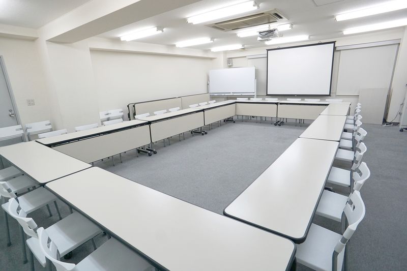 会議室ルームＡ - 名駅セミナーオフィス（ＡＢ）