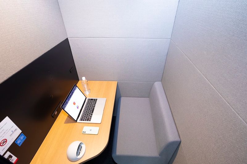 19-02 - テレキューブ 豊洲フォレシア　WEB会議センター