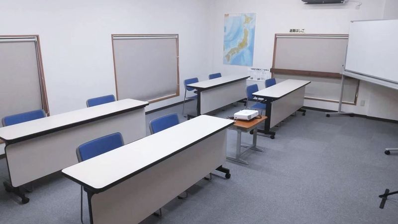 貸し会議室1 - よこすか研修センター