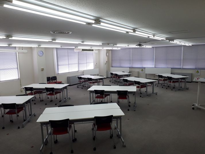 8階 Ｅ会議室 - 大阪長堀 貸会議室