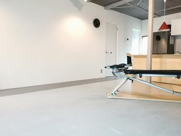 使えるスペースは１８畳ほど - フロールーム日吉 ミートラウム綱島の室内の写真