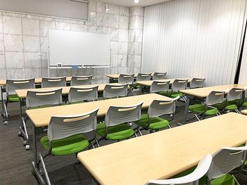 馬車道駅前　加瀬の貸し会議室 Room3の室内の写真