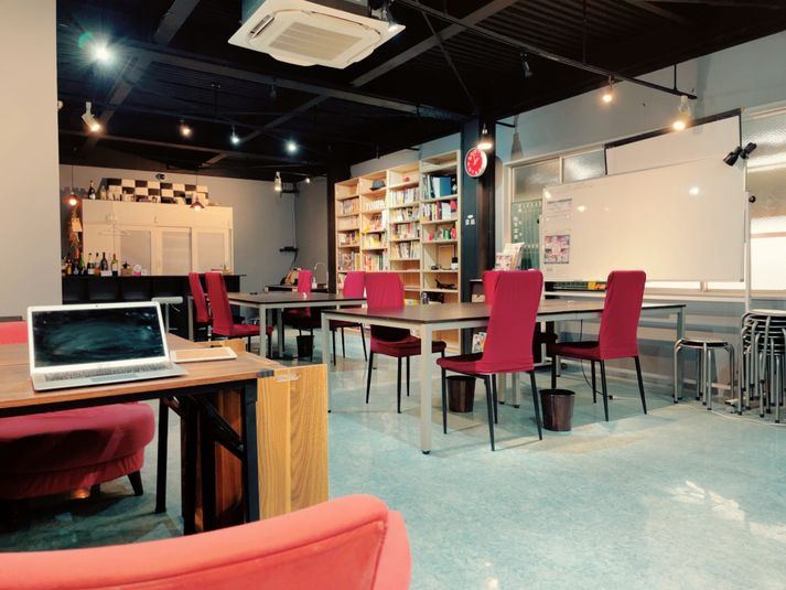 自習室、会議室、レンタルスペース - コワーキングスペース YOUBA
