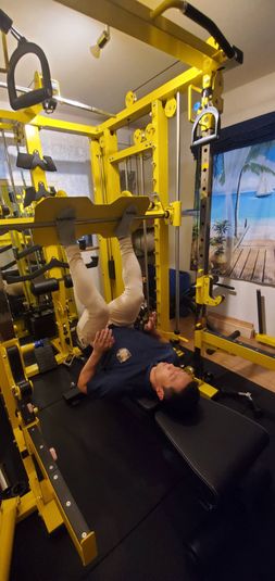 トレーニングジム　完全個室 - レンタルサロン　てっぱく