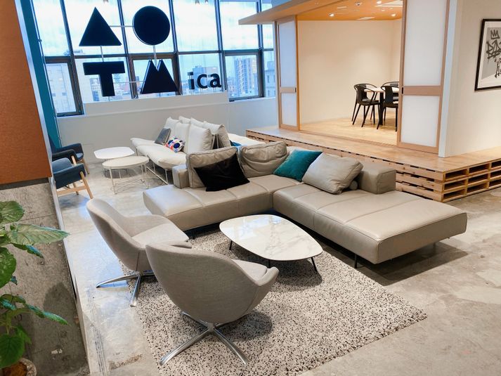 貸し会議室【6人部屋】 - ATOMica宮崎