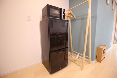 2ドア冷蔵庫 - 【キャピタル池袋】キッチン充実の料理が出来るレンタルスペース🍀 レンタルスペース【キャピタル池袋】3F🍀の室内の写真