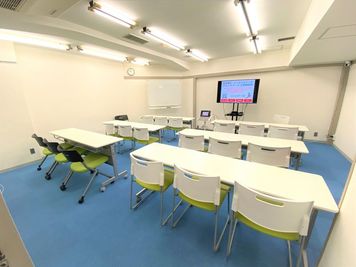 🍁11月限定！秋会議特割🍂御徒町3分★超好立地★貸会議室・撮影スタジオ高速WiFi・モニター・ホワイトボード - ブルースペース上野御徒町