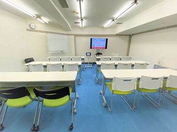 ブルースペース上野御徒町 貸し会議室の室内の写真