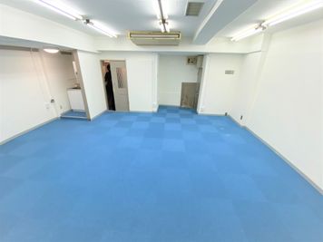🌞5月限定！🌞集中できる空間　御徒町3分!🏦超好立地🏦貸会議室・撮影スタジオ★高速Wi-Fi・モニター・ホワイトボード★ - ブルースペース上野御徒町