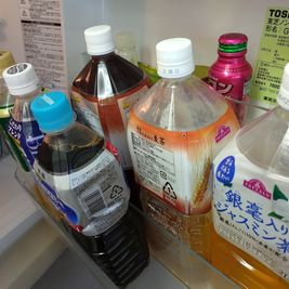 冷蔵庫のお水、お茶等のペットボトルは無料です。（ない時はごめんなさい。） - みんなの居場所～ひふみ杏～ シェアサロン・個室コワーキングのその他の写真