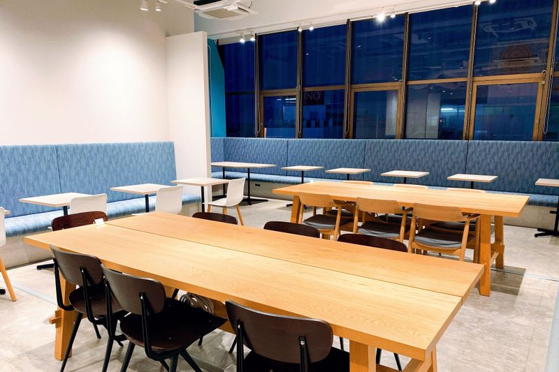 貸し会議室【8人部屋】 - ATOMica宮崎