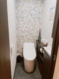 自動開閉トイレ - アルカンシエル小岩 個室レンタルサロンの設備の写真