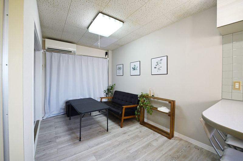 LeadDesignSpace 高岡のマルチレンタルスペースの室内の写真