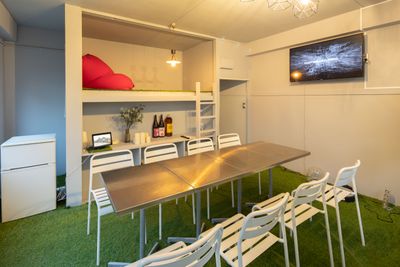 パーティー利用におすすめ ♪ 芝生の部屋とテラスがあるお洒落なプライベート空間！ - 芝生とテラスのプライベート空間！