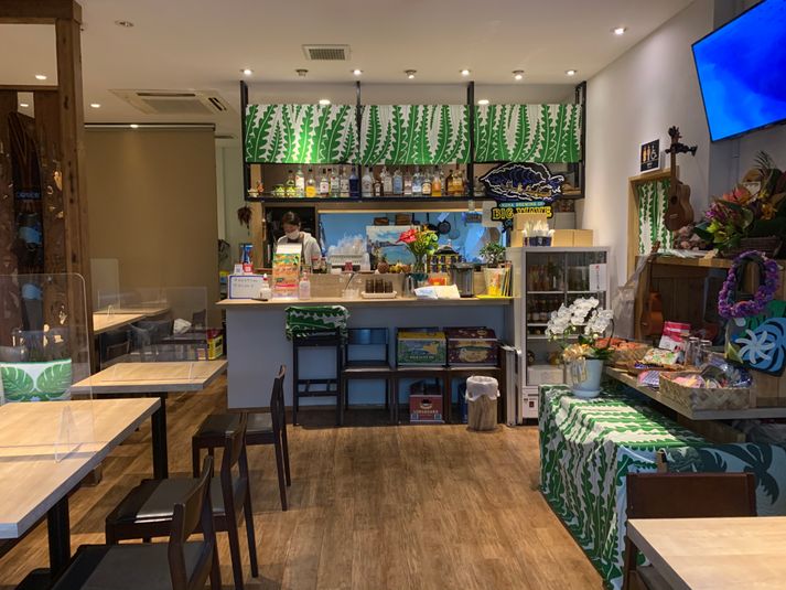 店内 - オゴオノロアハワイ OGO’sCAFE  パーティー、ライブスペースの室内の写真