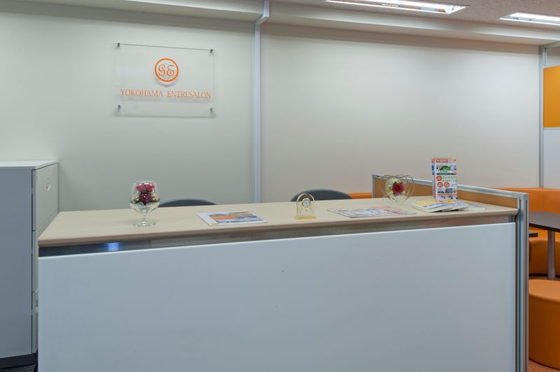 24名セミナールーム - 横浜アントレサロン