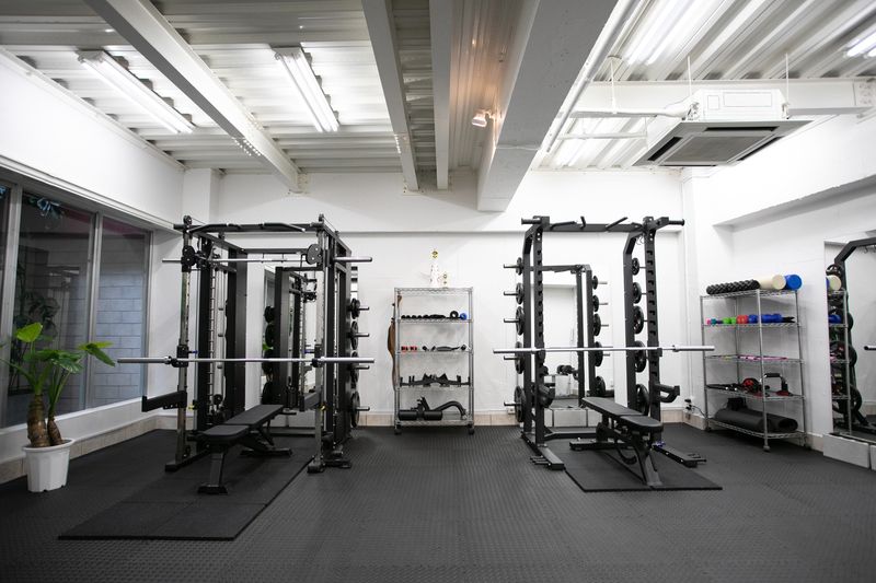 CLIFF GYM 代々木公園店 - CLIFF GYM 代々木公園店