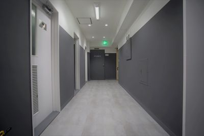 『スマートレンタルスペース』belle関内601の入口の写真
