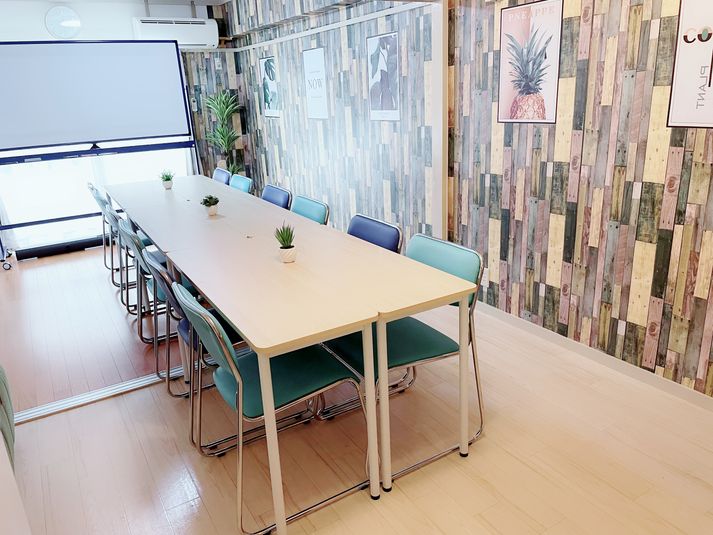 テレワーク会議室　CLOVER - テレワーク会議室　CLOVER