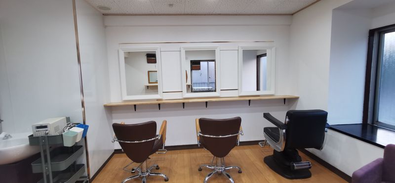 読売ランド前多目的スベース 小田急線駅近サロンスペースの室内の写真