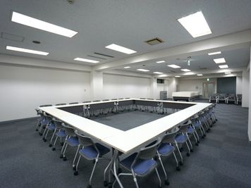 名古屋会議室 ナカトウ丸の内ビル店 第1会議室（1/4収容）の室内の写真