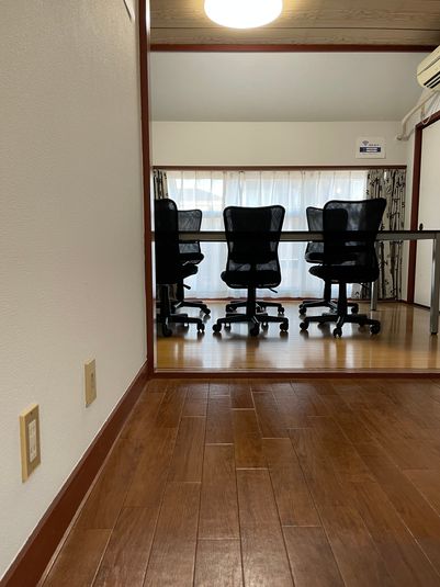 浦安駅5分 ☆会議室☆ ！NURO光導入！ 完全個室 - レンタルスペース「オーシャンズ」