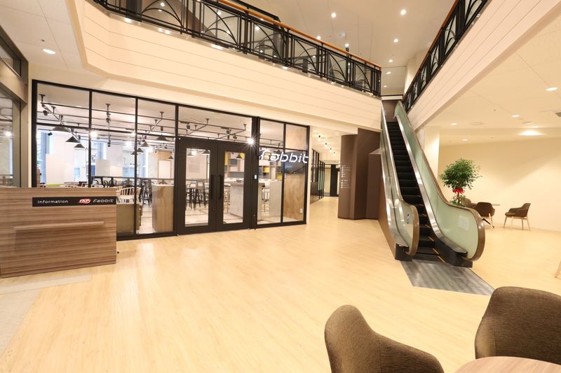 ミーティングルーム・4名用（モニター有） - fabbit広島駅前