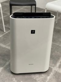 空気清浄機無料設置 - JK Studio 三宮 ウエストモンドビルB1 【地域最安値❗1500 -> 777円】ダンスレッスンスタジオの室内の写真