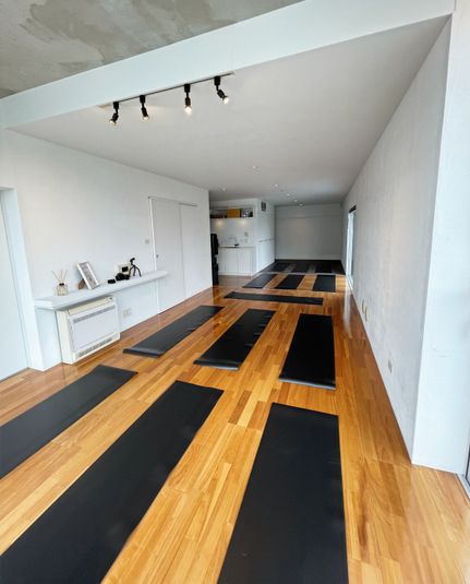 【閉店】都内No.1の絶景ヨガスタジオ - ヨガスタジオ YOGIWAY