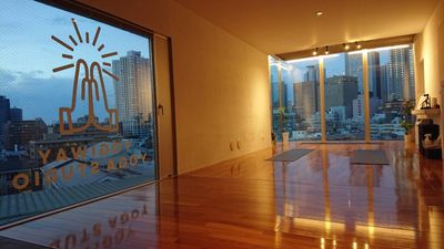 【閉店】開放感あふれるヨガスタジオ！ - ヨガスタジオ YOGIWAY