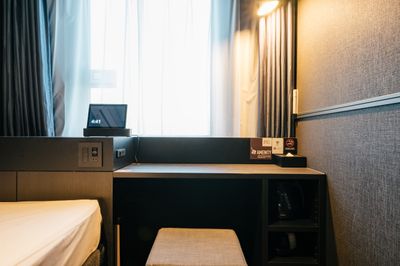 【片付け不要】24時間利用可！キャナルシティ博多前、駅歩5分、シャワー有！Wifi完備でテレワークにも最適 TH_A - TimesHotelキャナル前