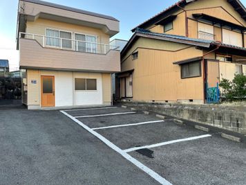 駐車場4台完備 - リモートベース笹川の外観の写真