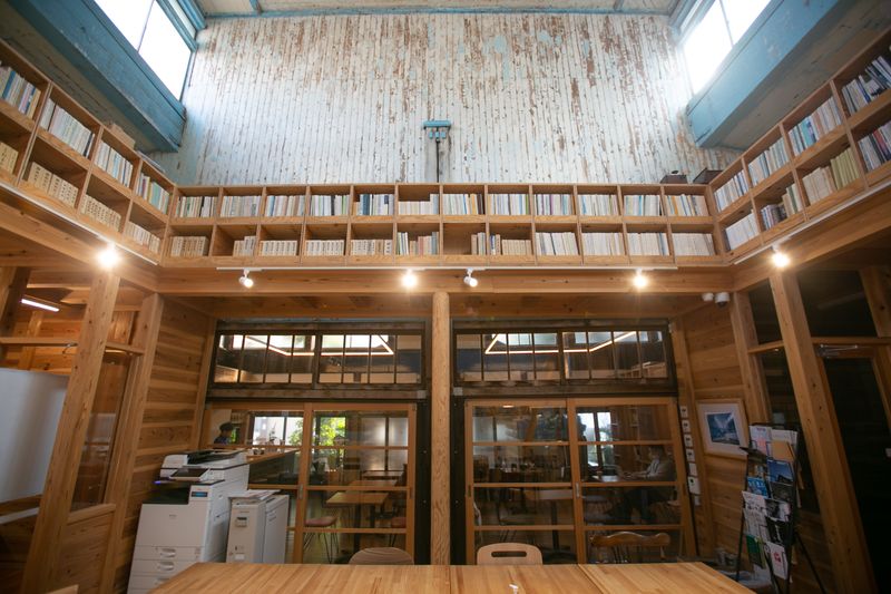 築90年元銭湯(オフィス側のみ) - レボン快哉湯