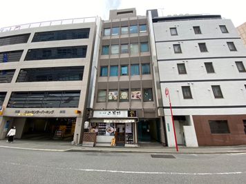 RemoteworkBOX 駅前中央ビル店 No.3の外観の写真