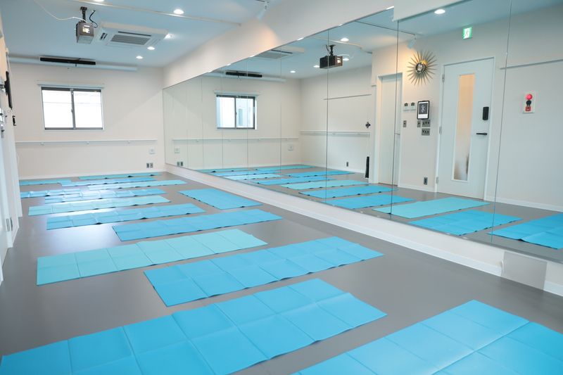 バレエ・ヨガに特化したレンタルスタジオ・スペース - GURFA