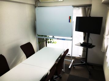 貸し会議室「Ｎａｒｉｍａｓｕ」の室内の写真