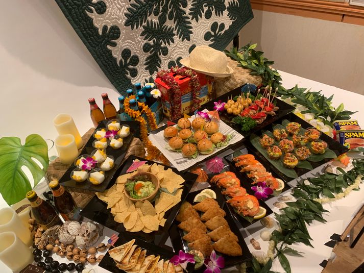 パーティー、ライブスペース - オゴオノロアハワイ OGO’sCAFE 