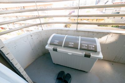 有料ゴミオプション¥5,000（税抜き）
ゴミ袋45ℓ袋2枚分＋資源ゴミ処分のセットです。 →ゴミ箱はベランダにあります。 - Nemica HOME 蒲田　 Nemica HOME 蒲田　 [Nemica蒲田2]の設備の写真