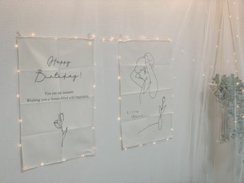 koburi HOUSE パーティールームの室内の写真