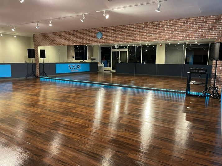 BUZZ大利根店 - スタジオBUZZ大利根校