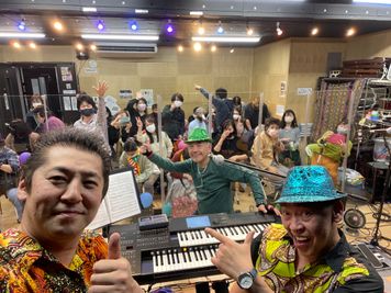 業務用アクリルボードを用いたライブは、毎回のように大盛況です。 - ヒダノ太鼓エンタメスタジオ 完全防音の貸しスペースのその他の写真