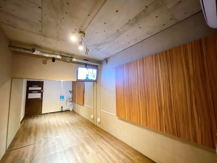 STUDIO ZERO 立川南口店 Studio C: 定員2名の室内の写真