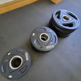 ウェイト各種 - カリマ塩尻 塩尻市のレンタルスタジオ｜カリマ塩尻｜会議 ダンス セミナーにの設備の写真