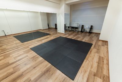 ジョイントマットオプションで貸し出しております。 - StudioIrodori赤羽橋 防音設備有！レンタルスタジオIrodori赤羽橋店の室内の写真