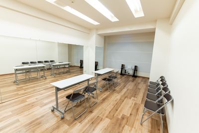 打合せも可能です - StudioIrodori赤羽橋 防音設備有！レンタルスタジオIrodori赤羽橋店の室内の写真